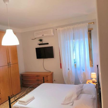 רומא Bilocale In Via Degli Orti Variani מראה חיצוני תמונה